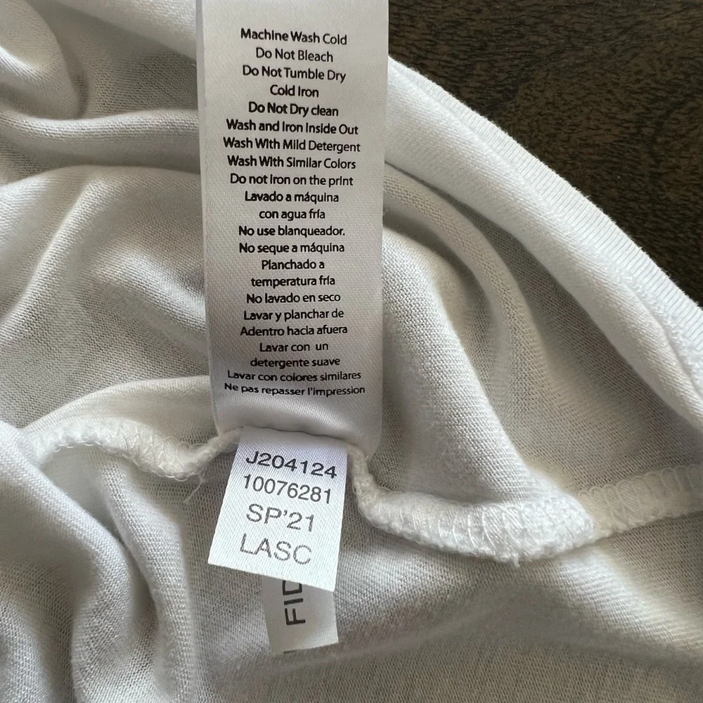 VENUS Cold Shoulder with Navy Print Top, New Never Worn SIZE Medium - Picture 10 of 11